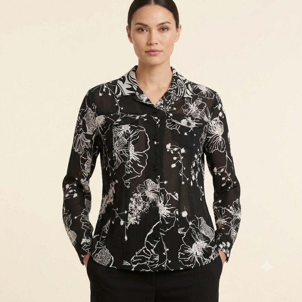 138-Chico’s Silk Blouse size 1 / PTP 22”